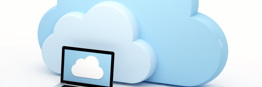 How do hybrid clouds make SMBs more flexible?